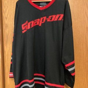 Snap-on Long-sleeved Pull-over